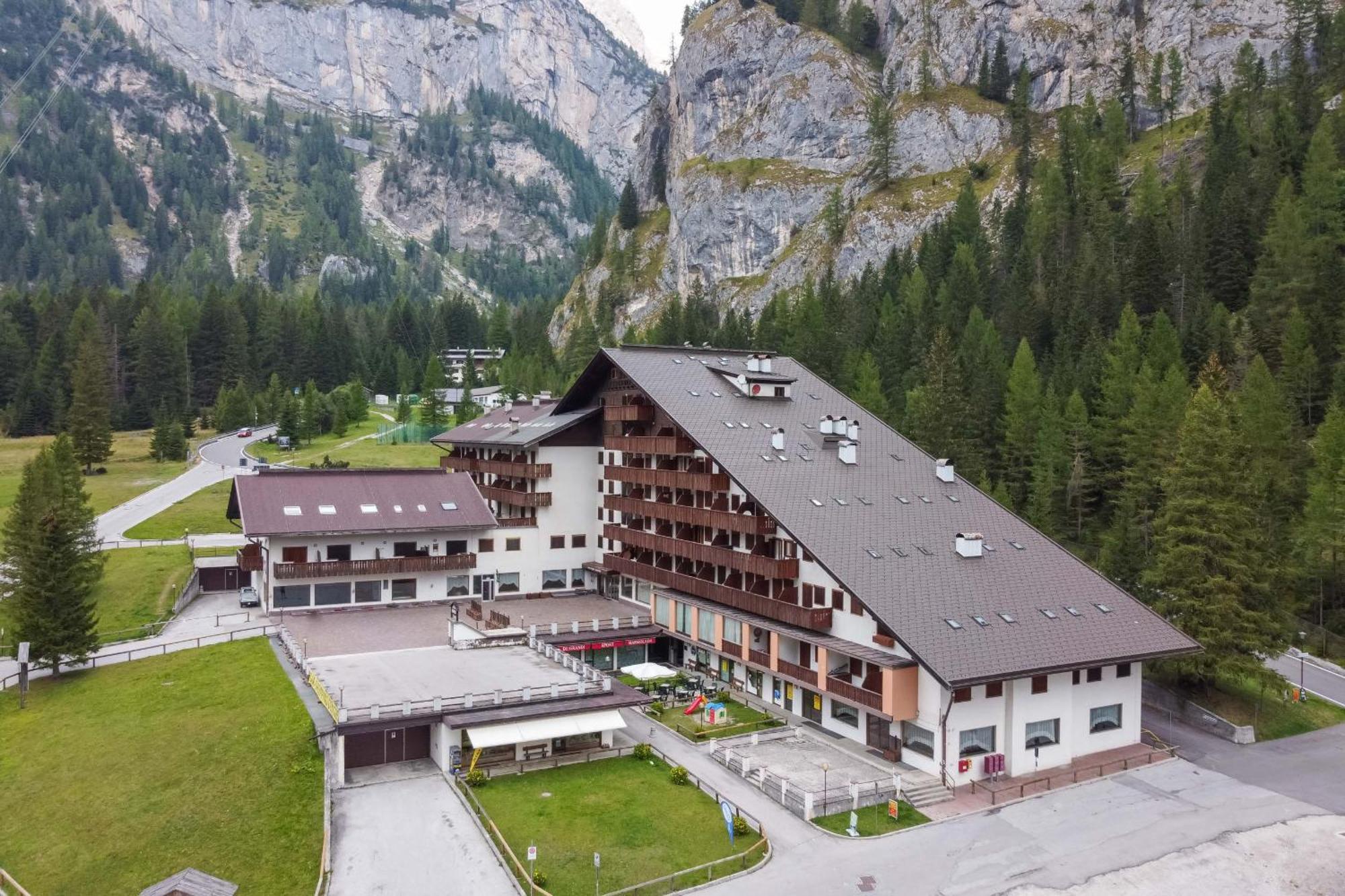 רוקה פייטורה Dolomitissime Holiday Homes Marmolada מראה חיצוני תמונה